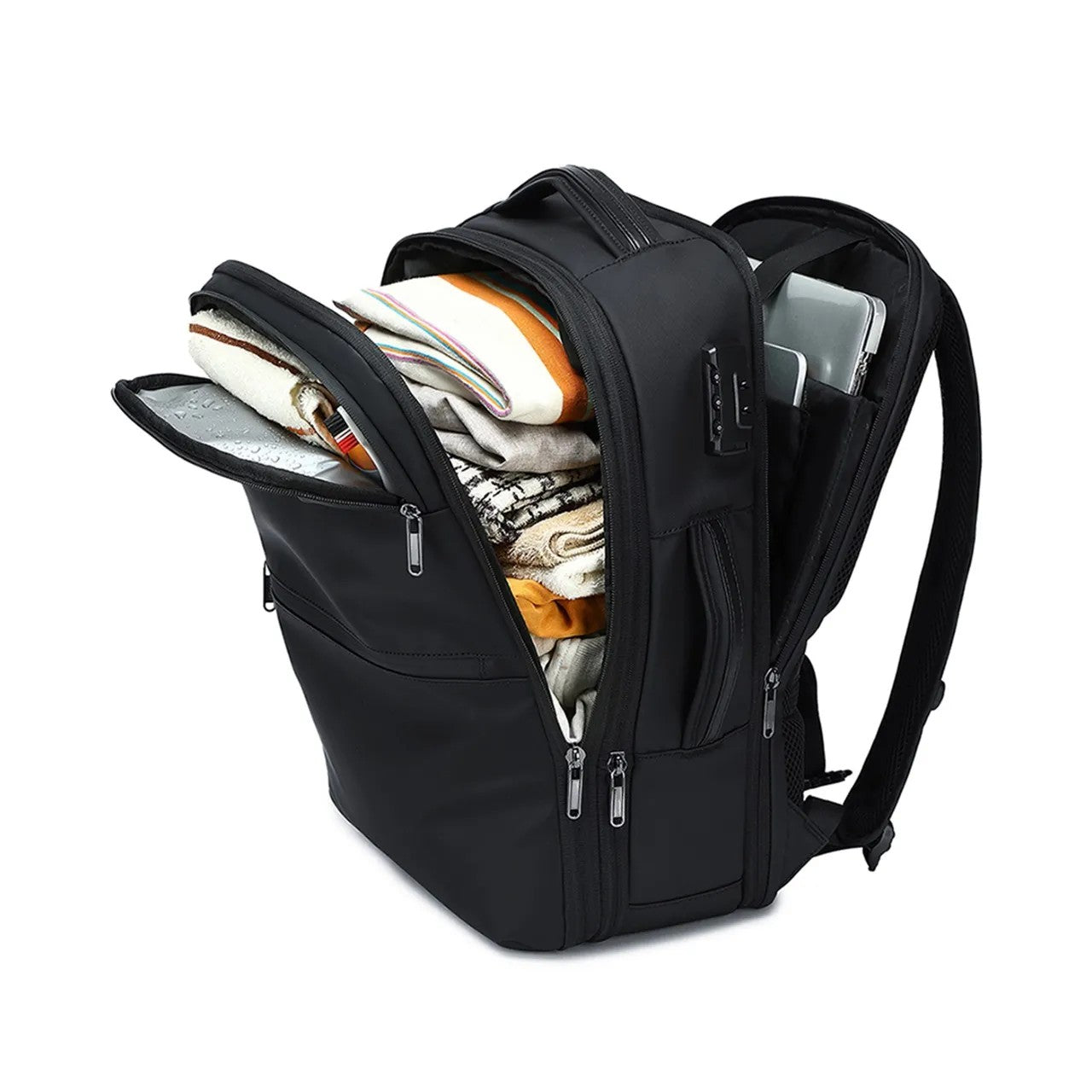 {GNCHEBAGBK} Green Lion Chelsea Travel Backpack - Black