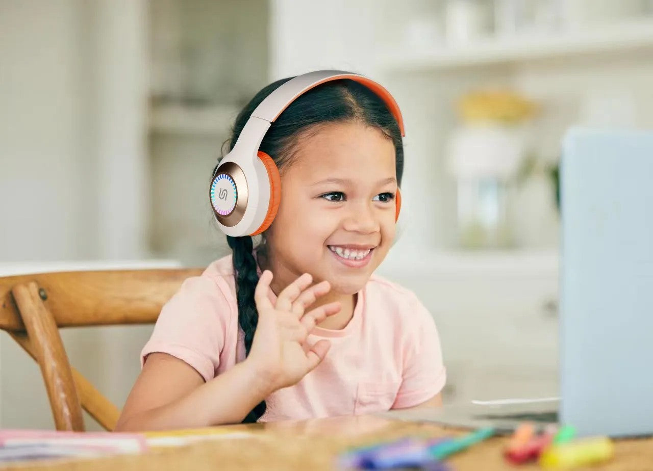 {PD-STWLEP028-BGOG} Porodo Soundtec Kids Bluetooth Headphone 200mAh - Beige/Orange