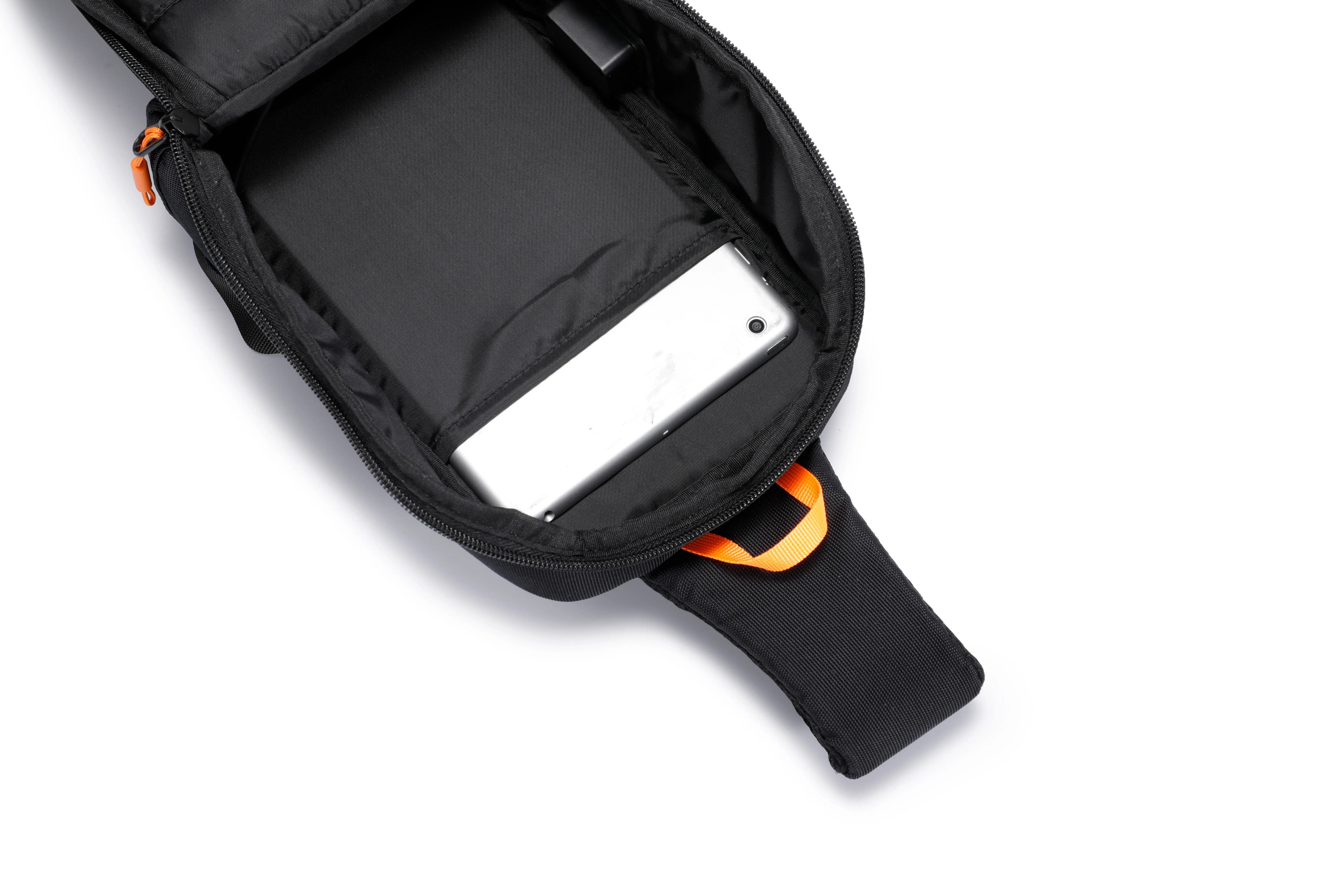 {PDX557} Porodo Gaming WaterResistant PU Side Bag with USB-C Port - Black